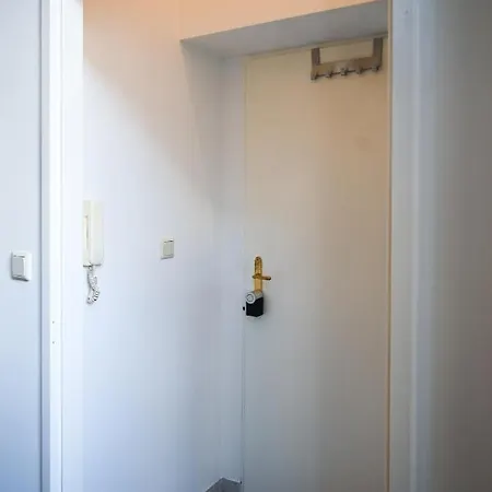 Classy Studio Naschmarkt Vienna Esterno foto